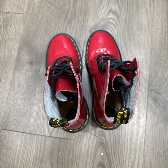 Dr Martens Red Clemency Patent Leather Heeled Boots 8 Eye Women's Size 7 Nice - Picture 5 of 8